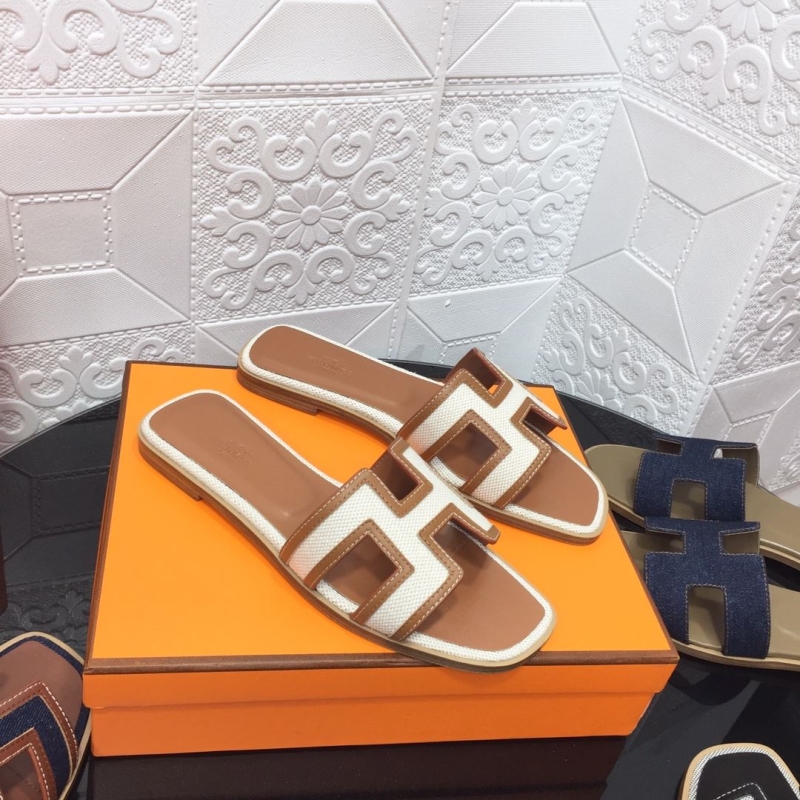 Hermes Slippers